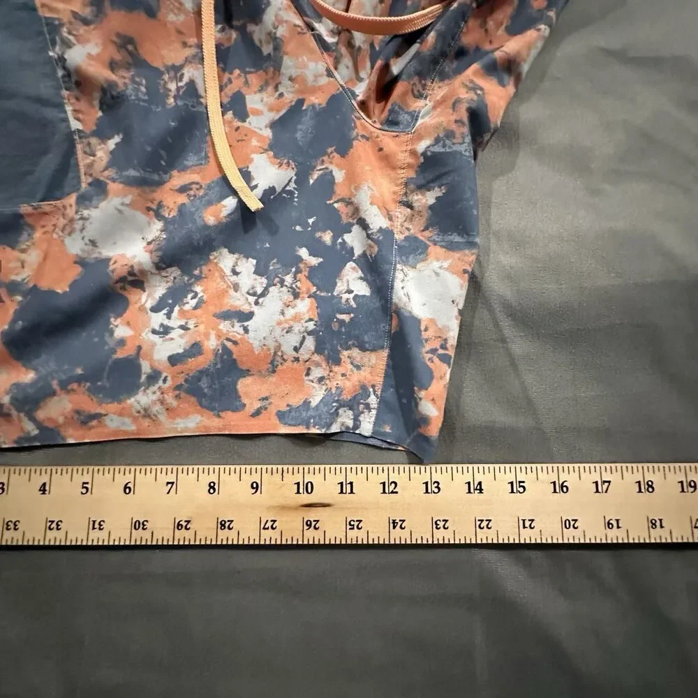 Lululemon Water Repellent 8